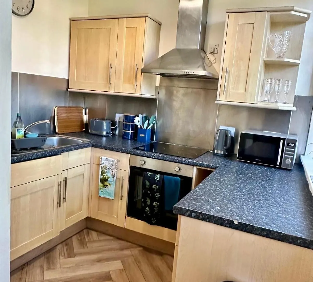 Royal Pavilion Garden Apartment With Parking Brighton