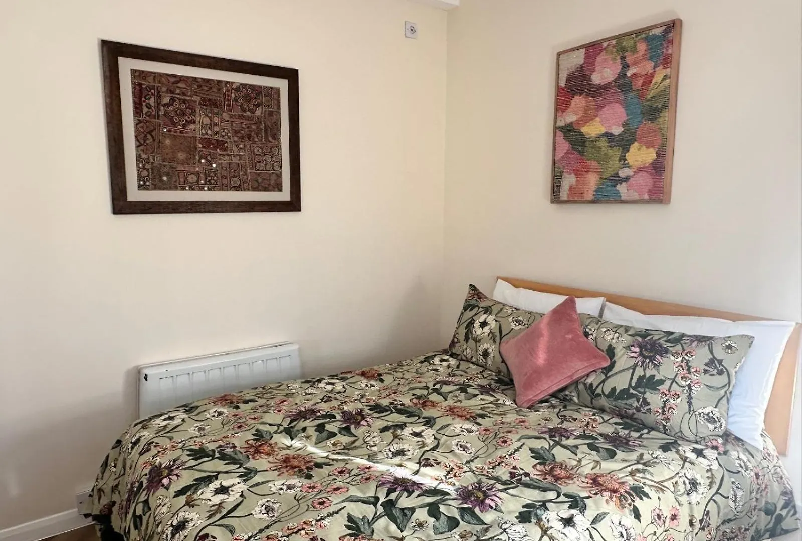Royal Pavilion Garden Apartment With Parking Brighton