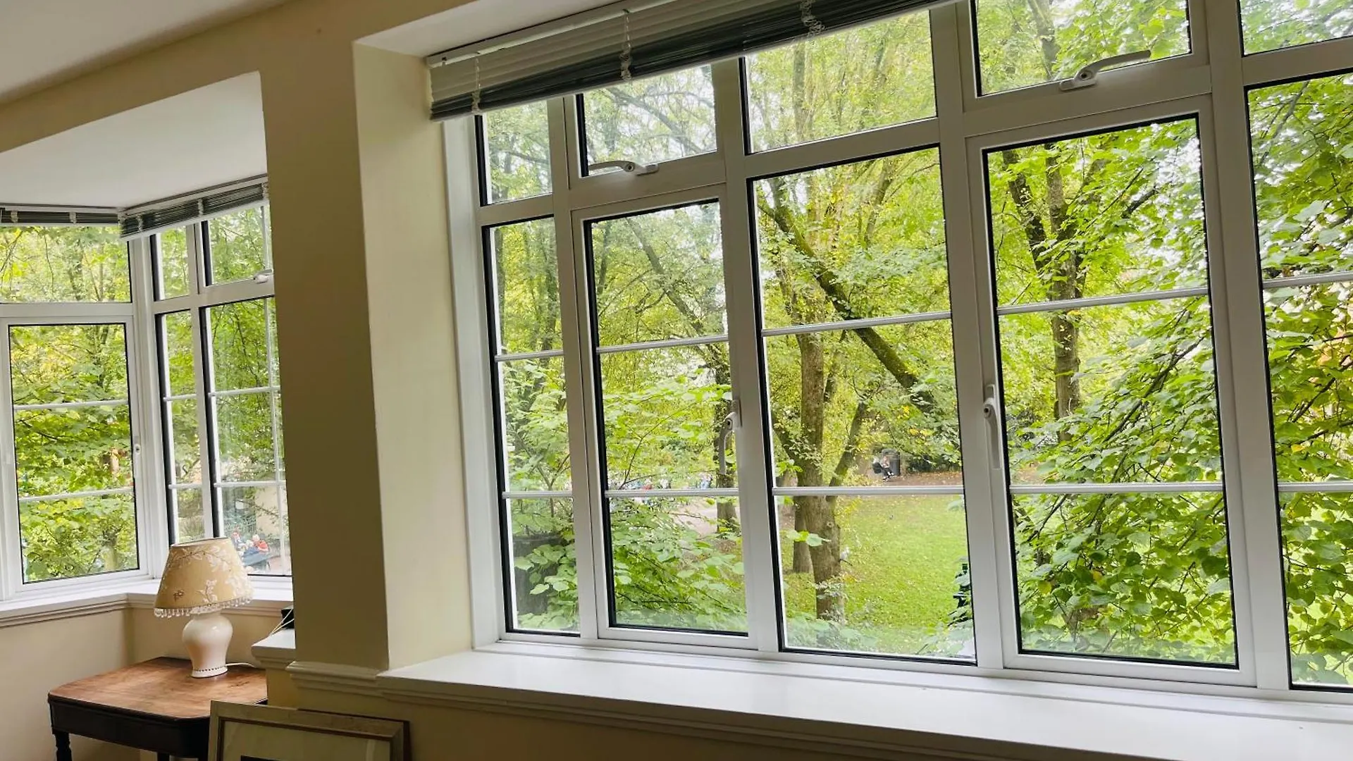 Royal Pavilion Garden Apartment With Parking Brighton